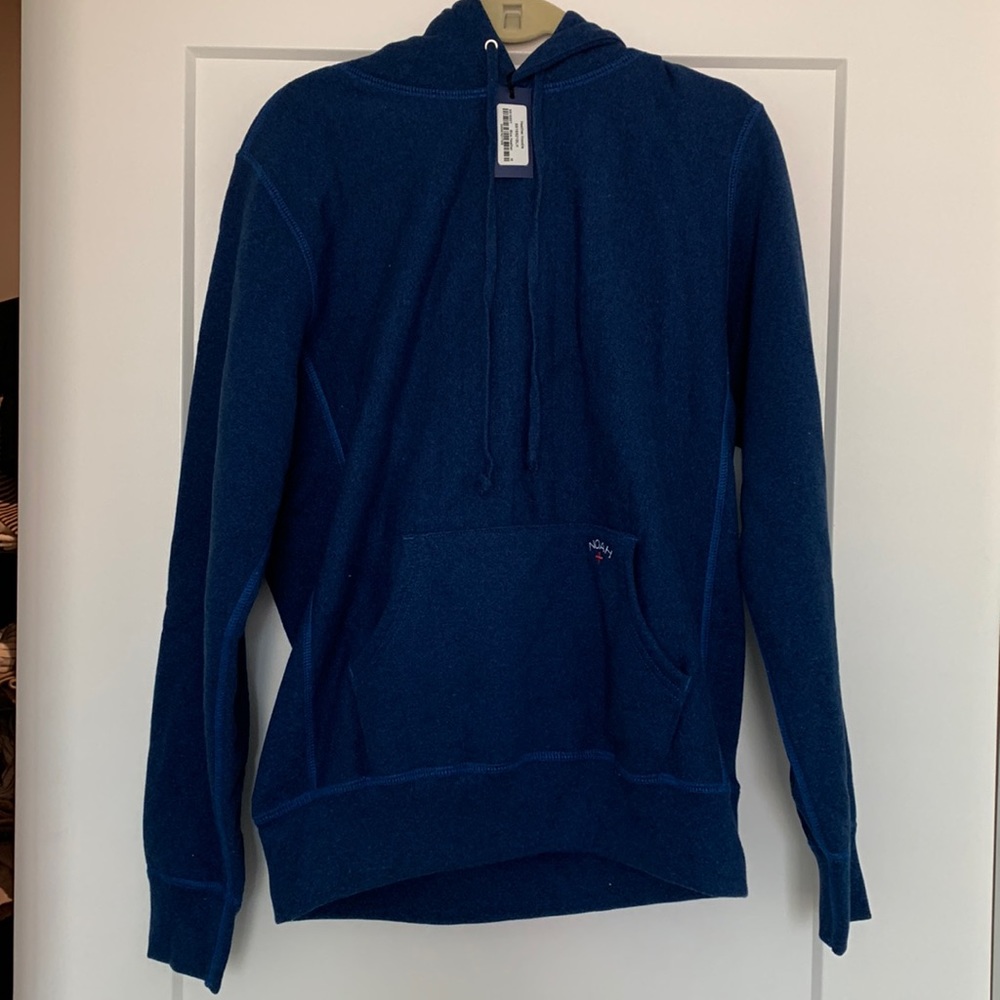 NWT Noah hoodie in heathered blue